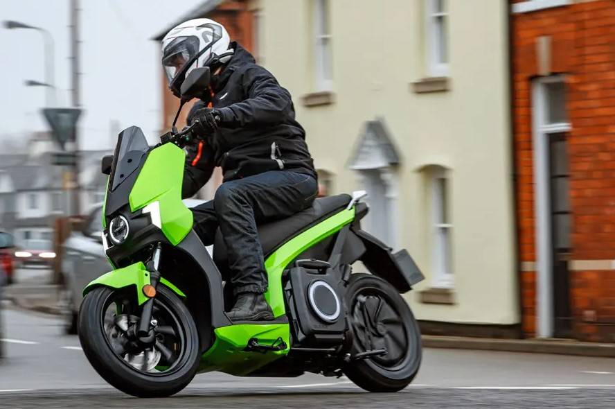 August Powered Two-Wheeler Registration Statistics